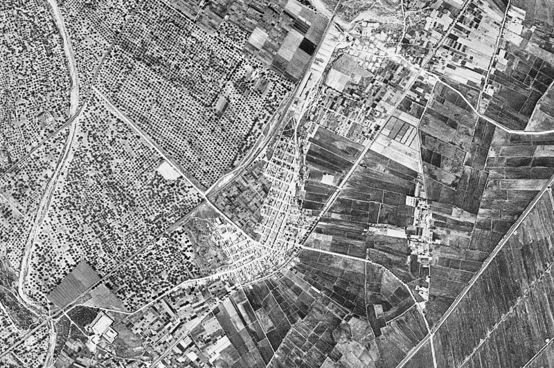 Ortofoto de 1956-1957 del núcleo de Camarles