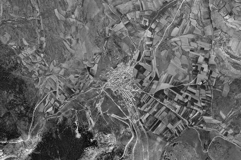Ortofoto de 1956-1957 del núcleo de Bronchales