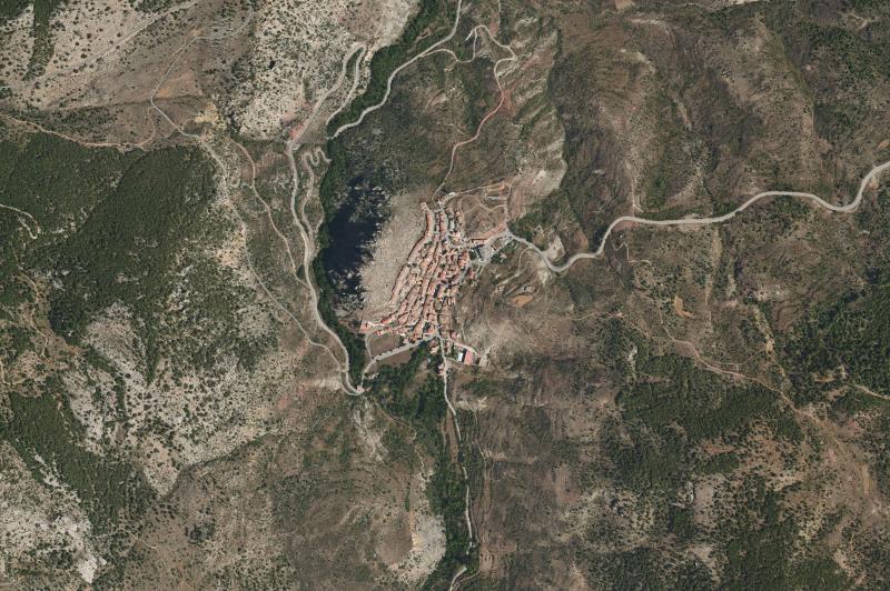 Ortofoto actual del núcleo de Camarena de la Sierra