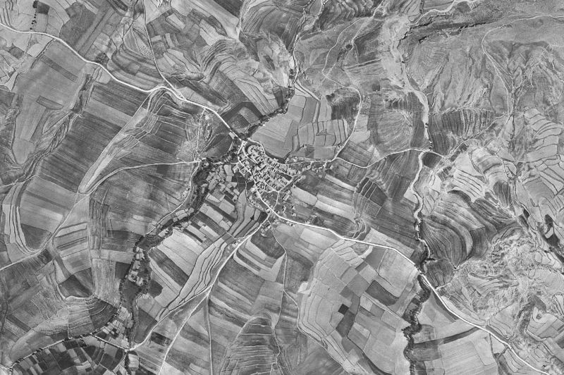 Ortofoto de 1956-1957 del núcleo de Cuevas de Almudén