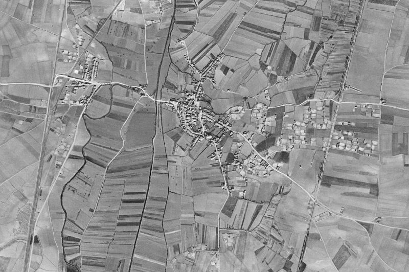 Ortofoto de 1956-1957 del núcleo de Fuentes Claras