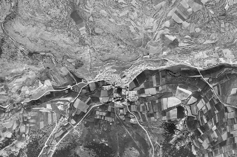 Ortofoto de 1956-1957 del núcleo de Orihuela del Tremedal