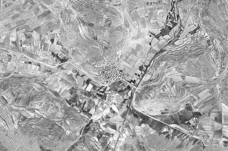 Ortofoto de 1956-1957 del núcleo de Plou