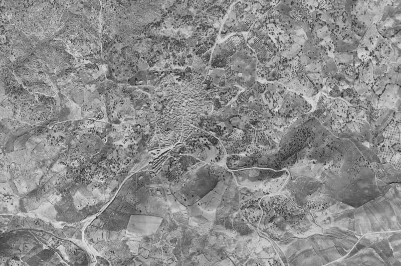 Ortofoto de 1956-1957 del núcleo de Castillo de Bayuela