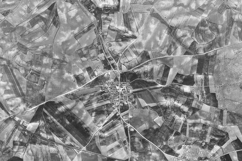 Ortofoto de 1956-1957 del núcleo de Erustes