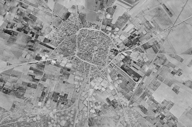 Ortofoto de 1956-1957 del núcleo de Lillo
