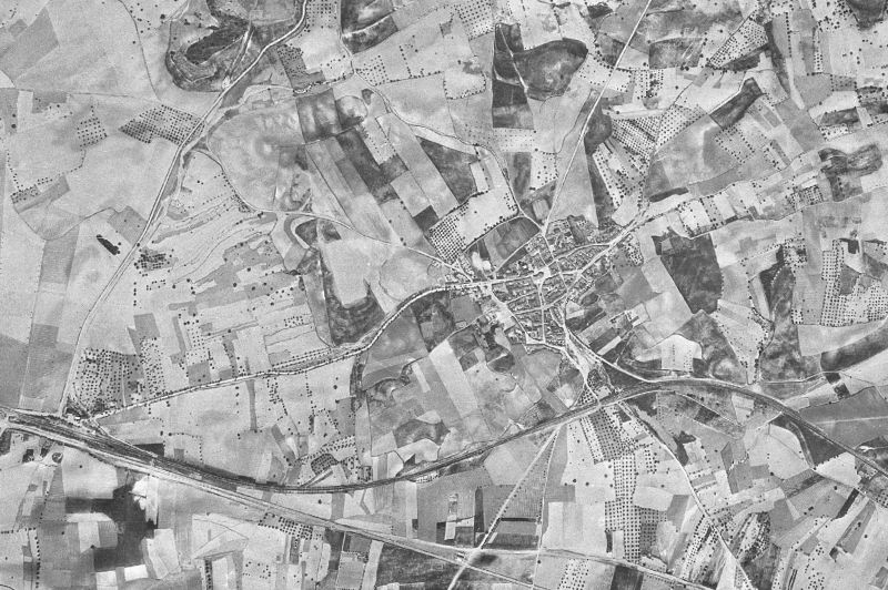 Ortofoto de 1956-1957 del núcleo de Montearagón