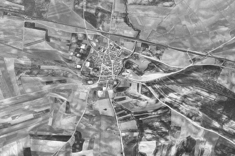 Ortofoto de 1956-1957 del núcleo de Rielves