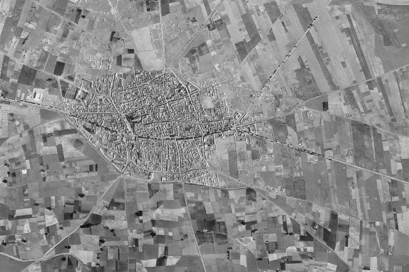 Ortofoto de 1956-1957 del núcleo de Villafranca de los Caballeros