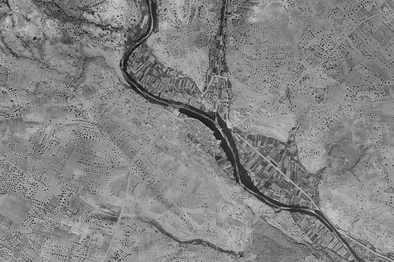 Ortofoto de 1956-1957 del núcleo de Calles