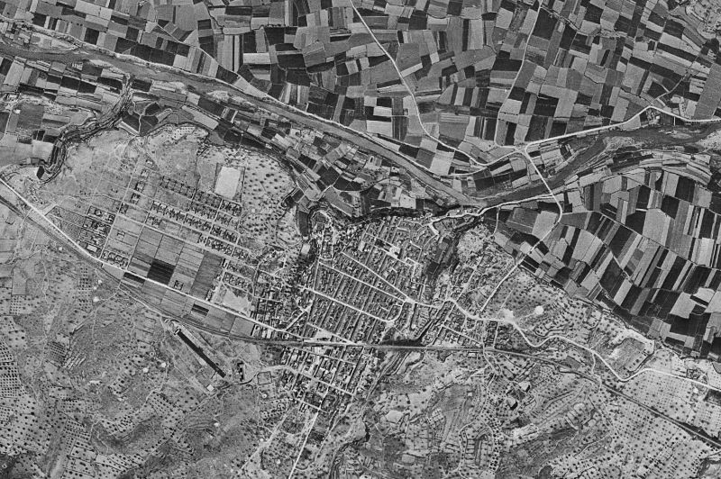 Ortofoto de 1956-1957 del núcleo de Riba-roja de Túria
