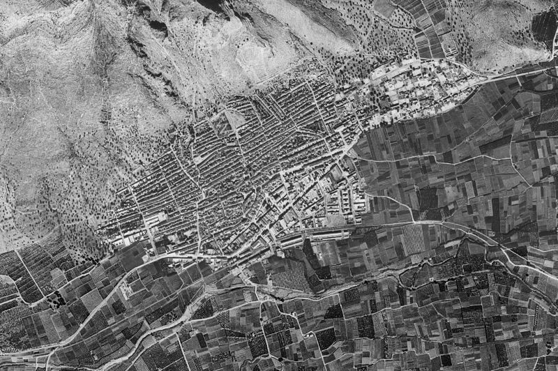 Ortofoto de 1956-1957 del núcleo de Tavernes de la Valldigna