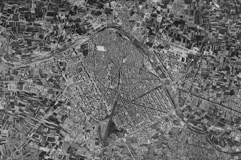 Ortofoto de 1956-1957 del núcleo de València