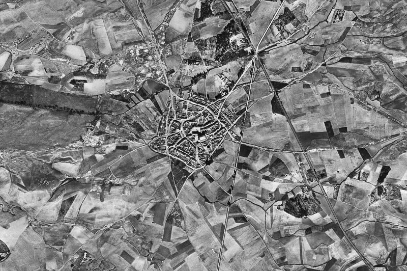 Ortofoto de 1956-1957 del núcleo de Aldeamayor de San Martín
