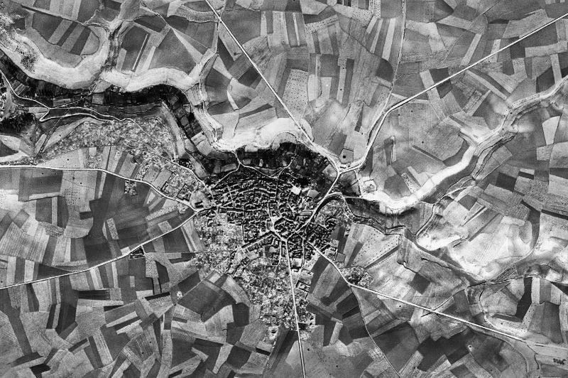 Ortofoto de 1956-1957 del núcleo de Cogeces del Monte