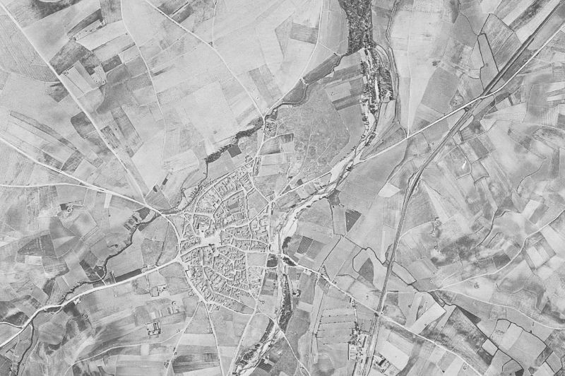 Ortofoto de 1956-1957 del núcleo de Fresno el Viejo