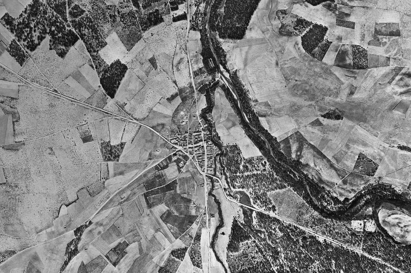 Ortofoto de 1956-1957 del núcleo de Hornillos de Eresma