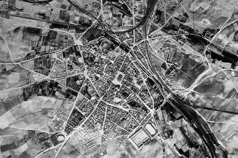 Ortofoto de 1956-1957 del núcleo de Medina del Campo