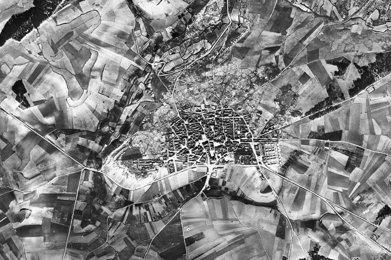 Ortofoto de 1956-1957 del núcleo de Montemayor de Pililla