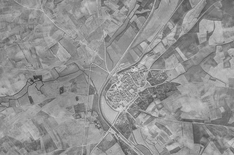 Ortofoto de 1956-1957 del núcleo de Tamariz de Campos