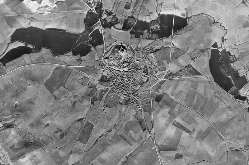 Ortofoto de 1956-1957 del núcleo de Torrelobatón
