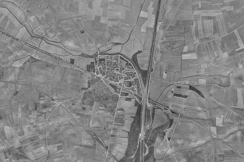 Ortofoto de 1956-1957 del núcleo de Villafrades de Campos