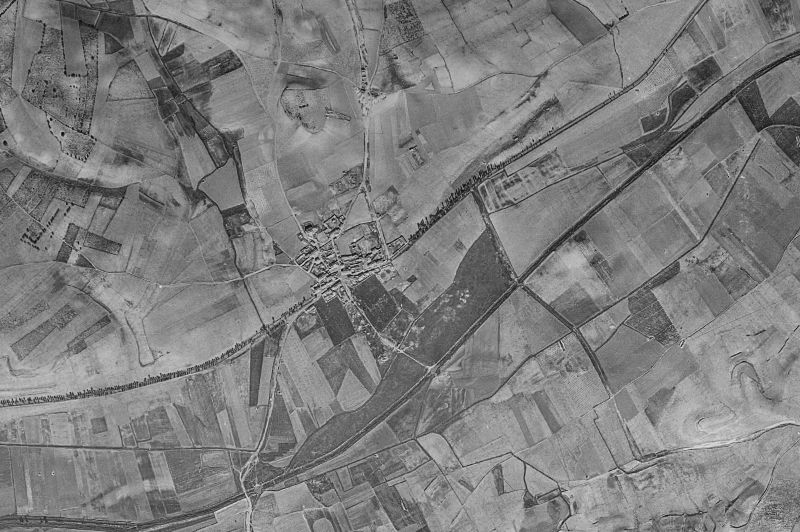 Ortofoto de 1956-1957 del núcleo de Villarmentero de Esgueva