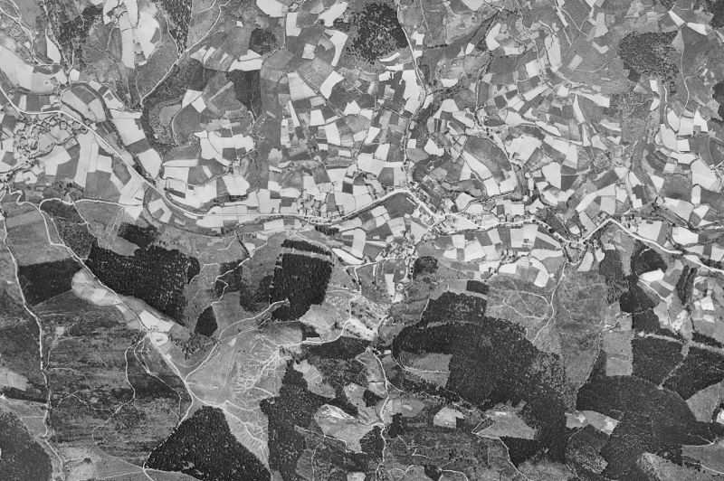 Ortofoto de 1956-1957 del núcleo de Zeberio