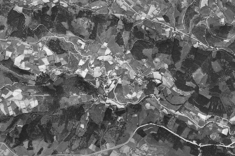 Ortofoto de 1956-1957 del núcleo de Mallabia