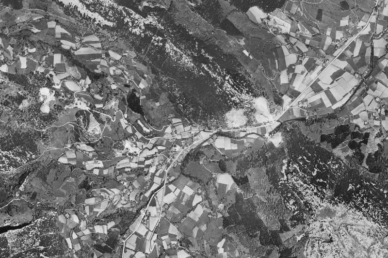 Ortofoto de 1956-1957 del núcleo de Mañaria