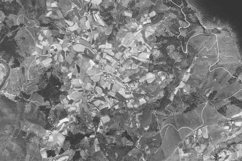 Ortofoto de 1956-1957 del núcleo de Mendexa