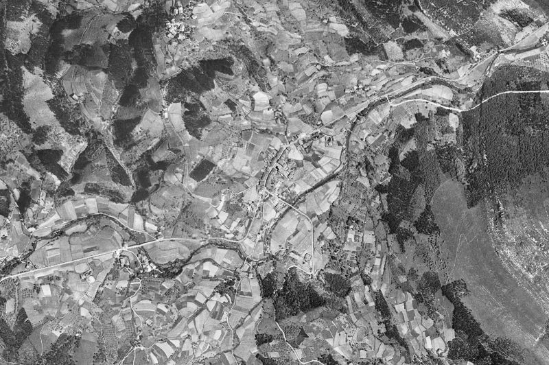 Ortofoto de 1956-1957 del núcleo de Aulesti
