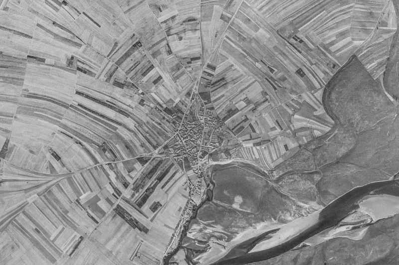 Ortofoto de 1956-1957 del núcleo de Arcos de la Polvorosa
