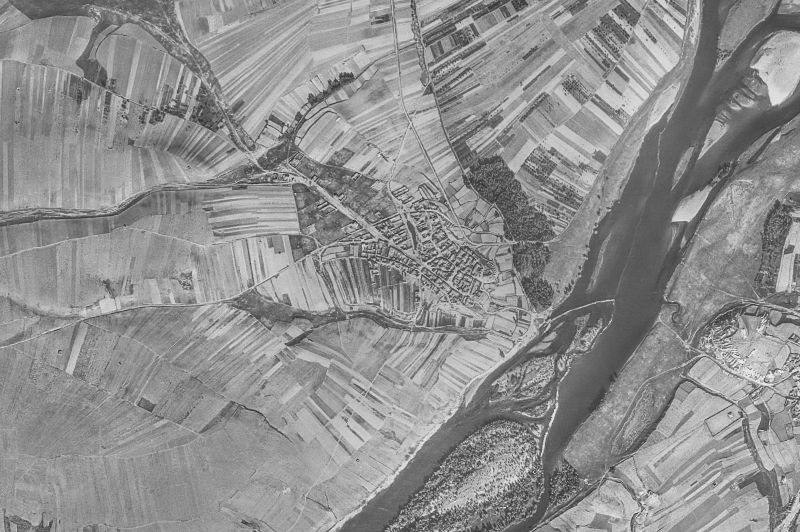 Ortofoto de 1956-1957 del núcleo de Bretocino