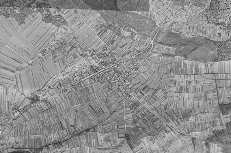 Ortofoto de 1956-1957 del núcleo de Camarzana de Tera