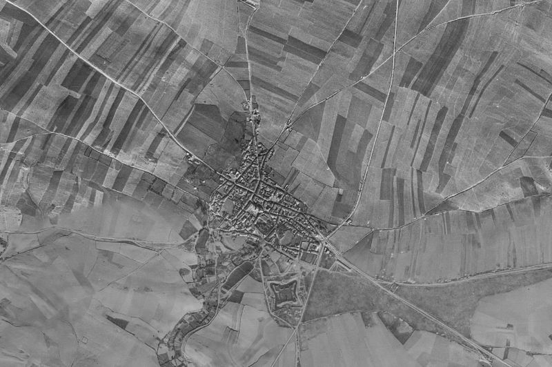Ortofoto de 1956-1957 del núcleo de Carbajales de Alba