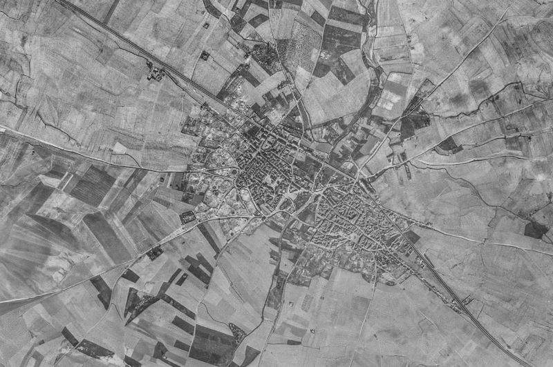 Ortofoto de 1956-1957 del núcleo de Cerecinos de Campos