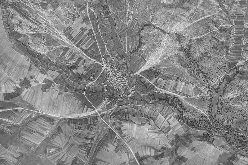 Ortofoto de 1956-1957 del núcleo de Mahide