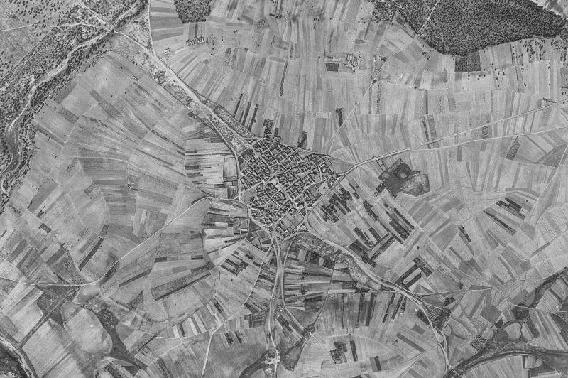 Ortofoto de 1956-1957 del núcleo de Milles de la Polvorosa