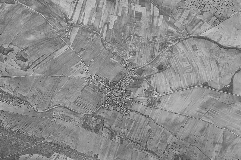 Ortofoto de 1956-1957 del núcleo de Perilla de Castro