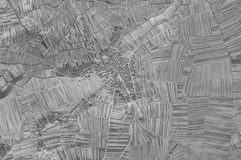 Ortofoto de 1956-1957 del núcleo de Santibáñez de Tera