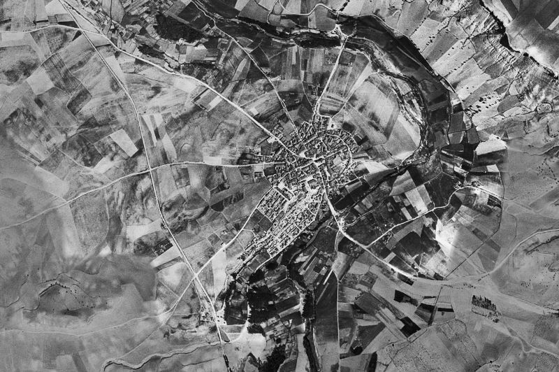 Ortofoto de 1956-1957 del núcleo de Villabuena del Puente