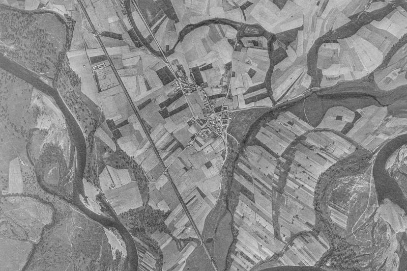 Ortofoto de 1956-1957 del núcleo de Villanueva de Azoague