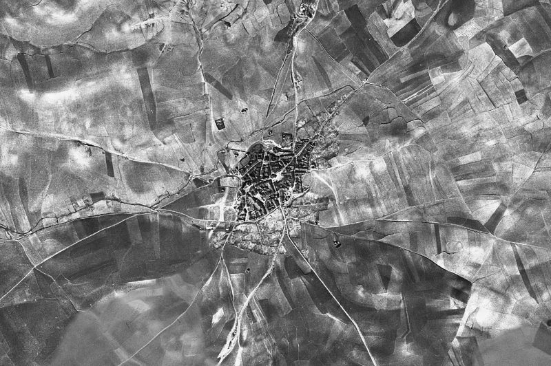 Ortofoto de 1956-1957 del núcleo de Villardondiego