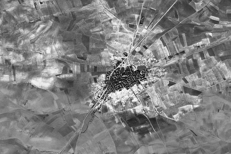Ortofoto de 1956-1957 del núcleo de Villavendimio