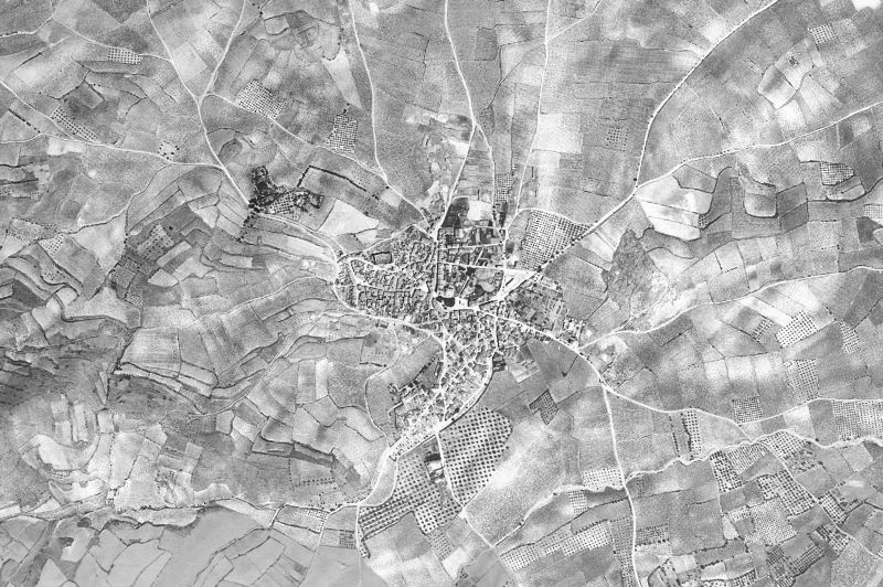 Ortofoto de 1956-1957 del núcleo de Almonacid de la Sierra