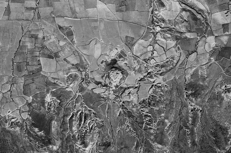 Ortofoto de 1956-1957 del núcleo de Artieda