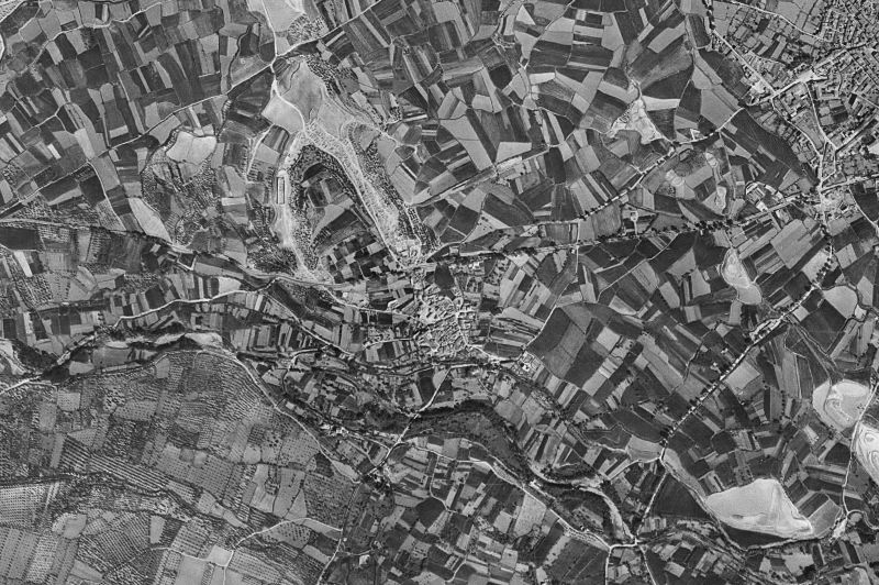 Ortofoto de 1956-1957 del núcleo de Maleján