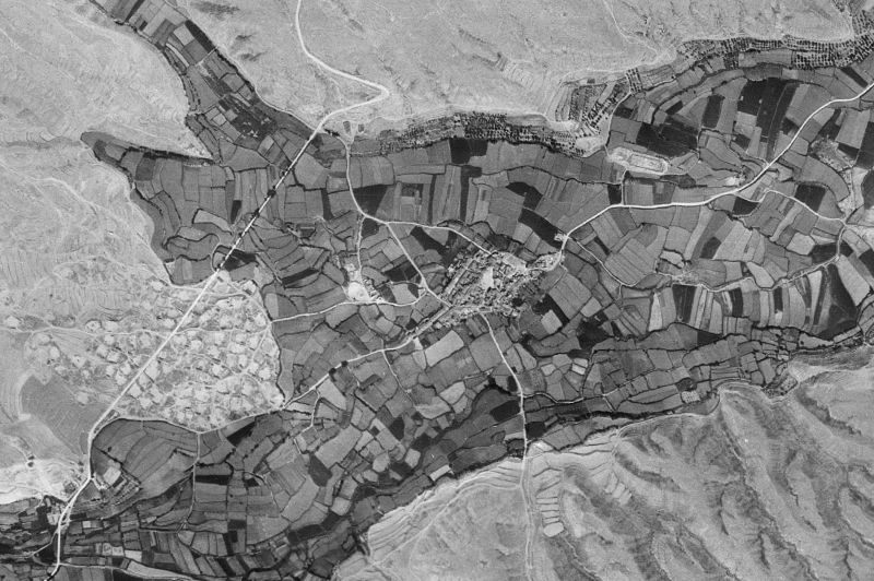 Ortofoto de 1956-1957 del núcleo de Mediana de Aragón