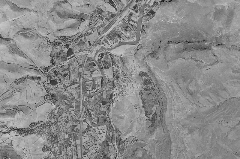 Ortofoto de 1956-1957 del núcleo de Morés